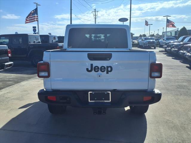 2025 Jeep Gladiator Sport