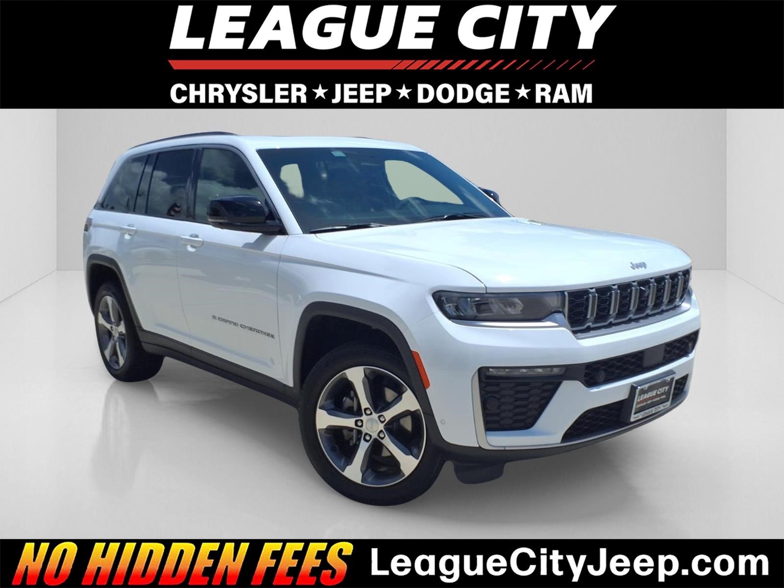 2026 Jeep Grand Cherokee Limited White at League City CDJR