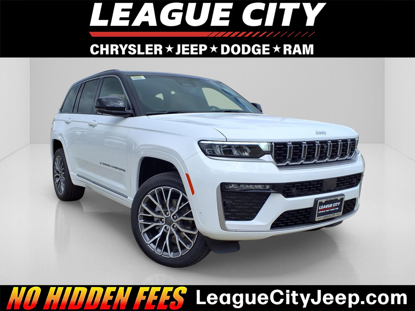 2026 Jeep Grand Cherokee Summit Bright White Clearcoat at League City CDJR
