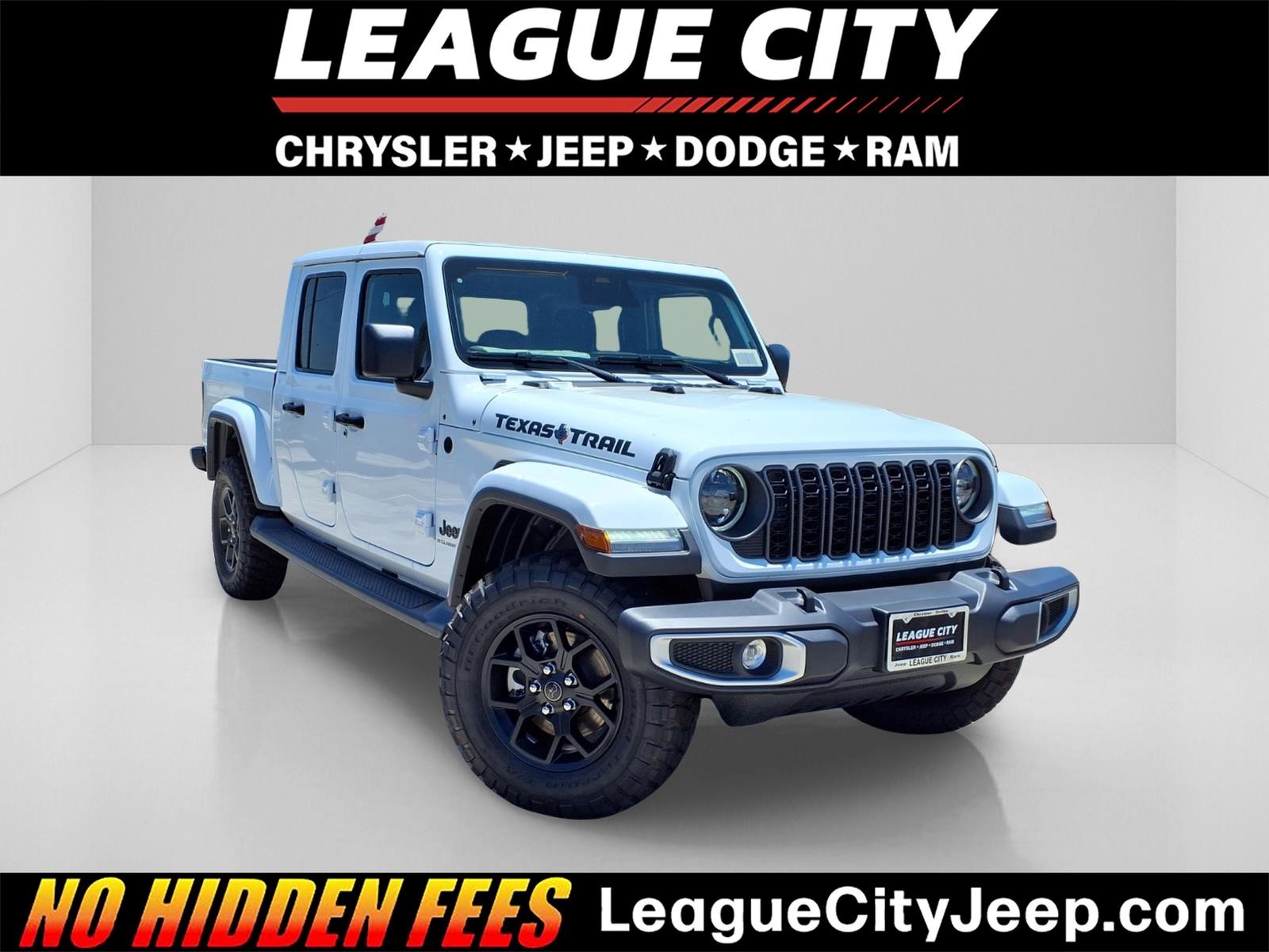 2026 Jeep Gladiator Sport White at League City CDJR