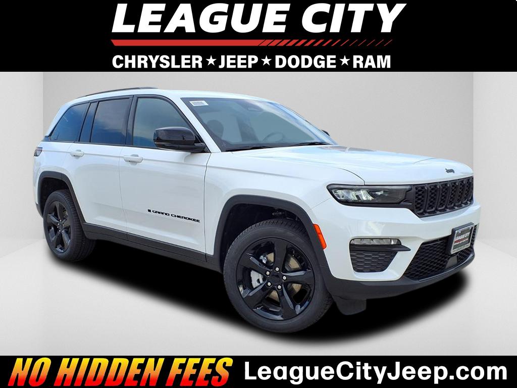 2025 Jeep Grand Cherokee Limited Bright White Clearcoat at League City CDJR