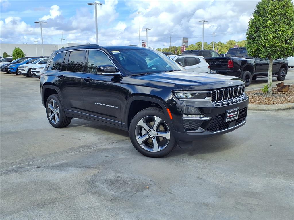 2025 Jeep Grand Cherokee Limited Diamond Black at League City CDJR