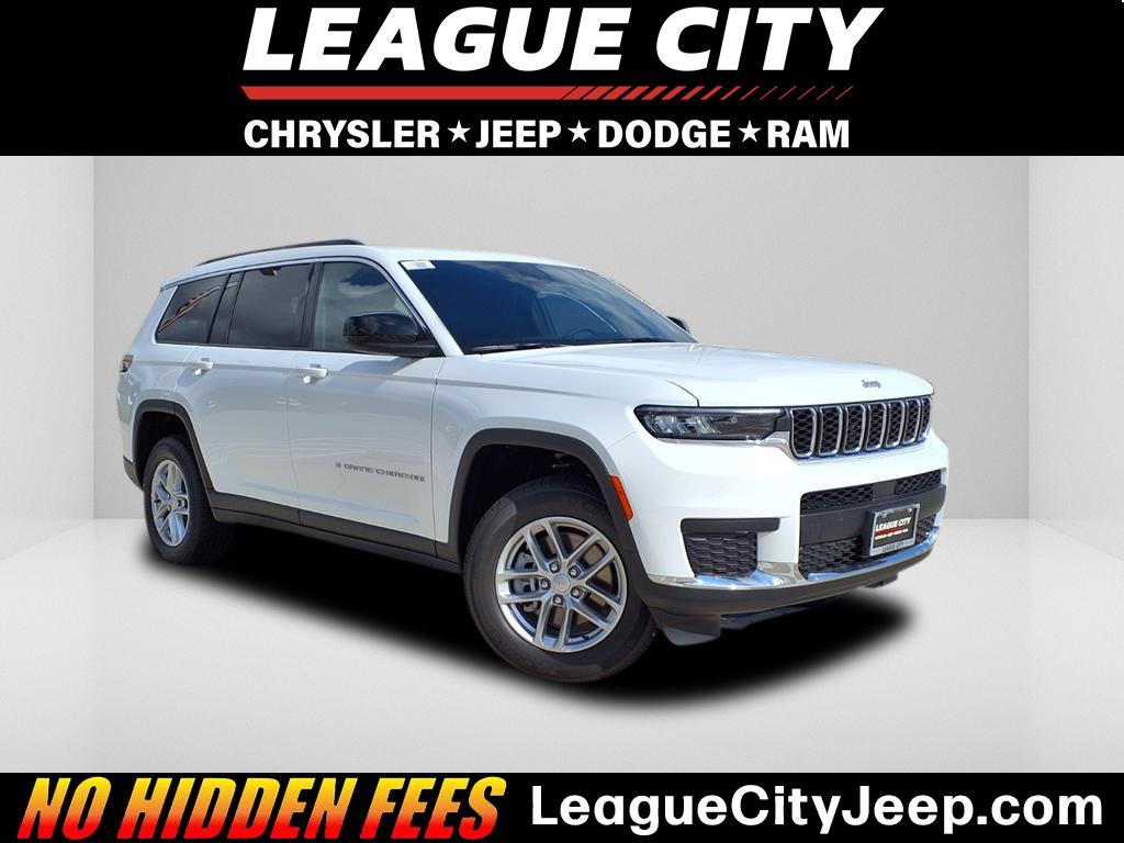 2025 Jeep Grand Cherokee L Laredo White at League City CDJR