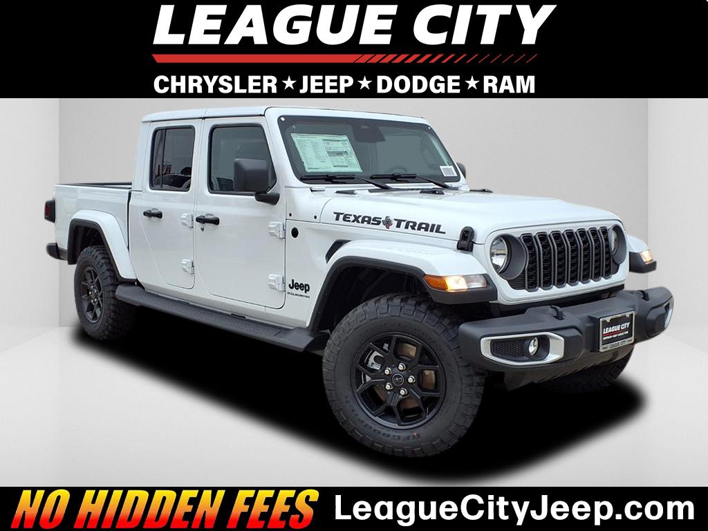 2026 Jeep Gladiator Sport Bright White Clearcoat at League City CDJR