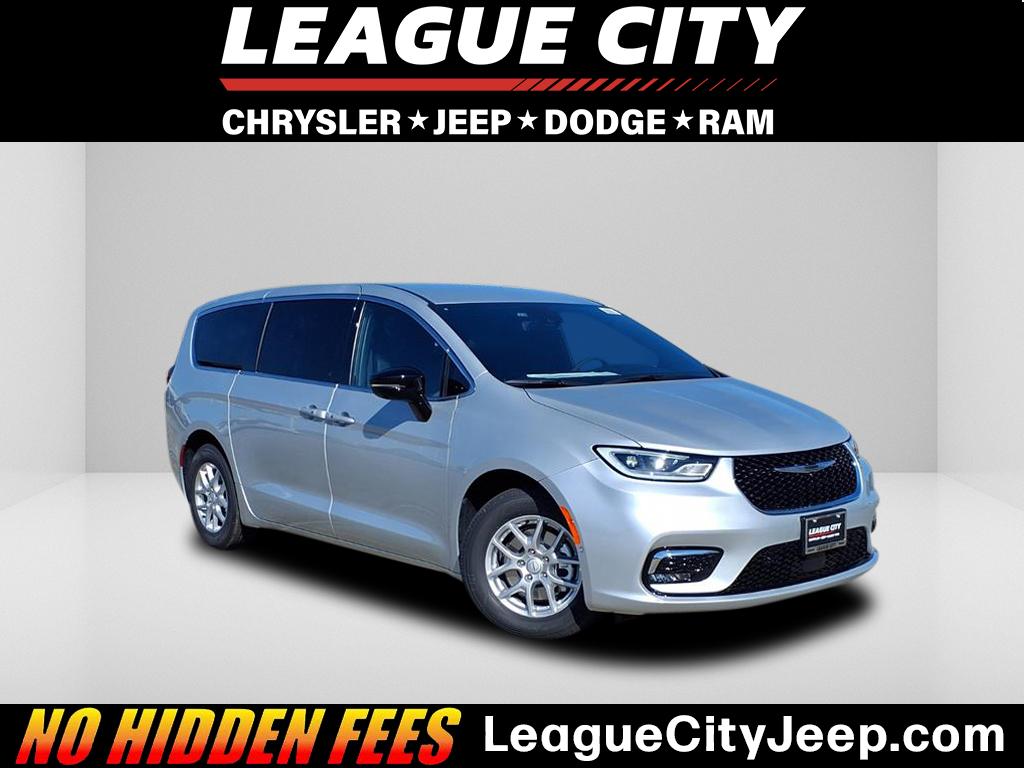 2026 Chrysler Pacifica Select Silver at League City CDJR