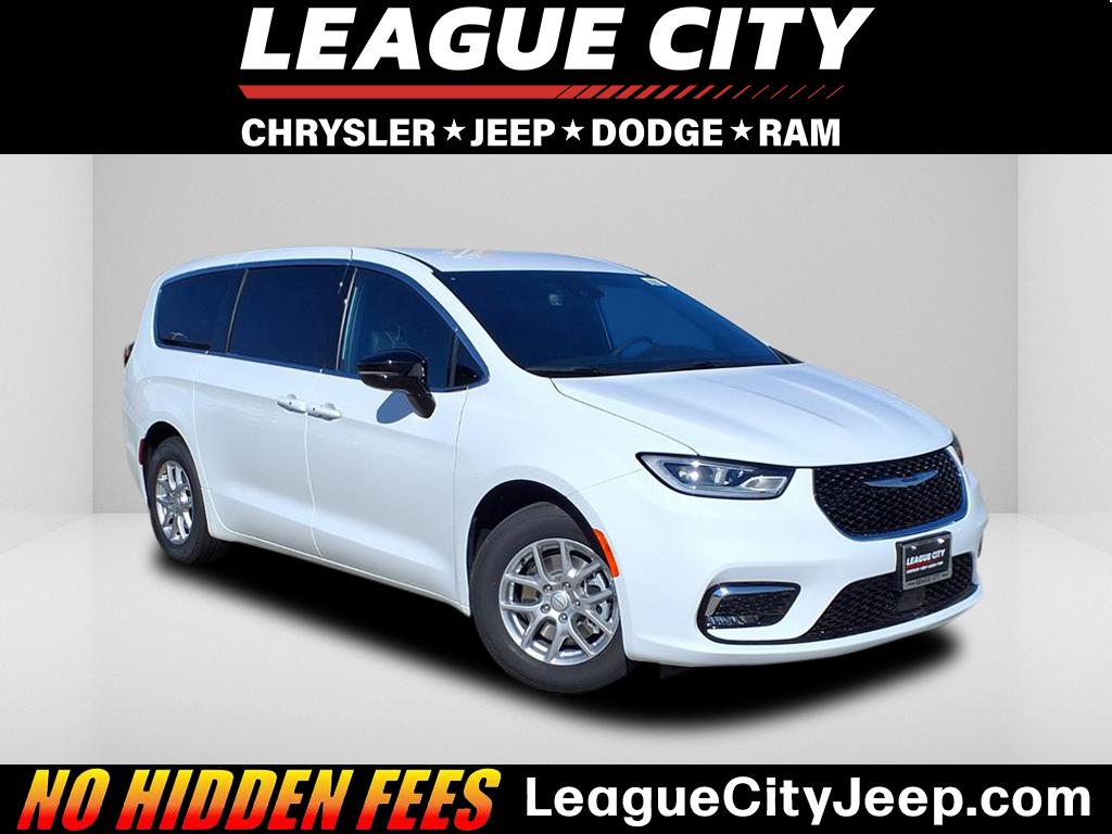 2026 Chrysler Pacifica Select Bright White Clearcoat at League City CDJR