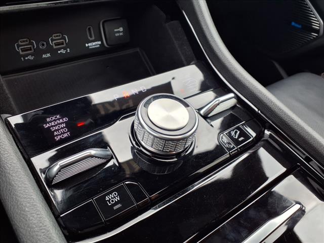 2022 Jeep Grand Cherokee Summit