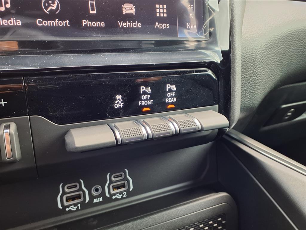 2026 RAM 1500 Big Horn/Lone Star Billet Silver Metallic Clearcoat at League City CDJR