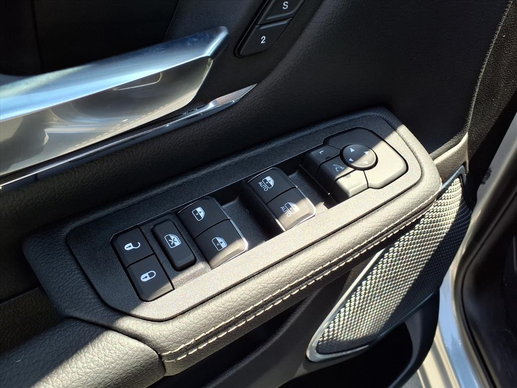 2026 RAM 1500 Laramie Billet Silver Metallic Clearcoat at League City CDJR