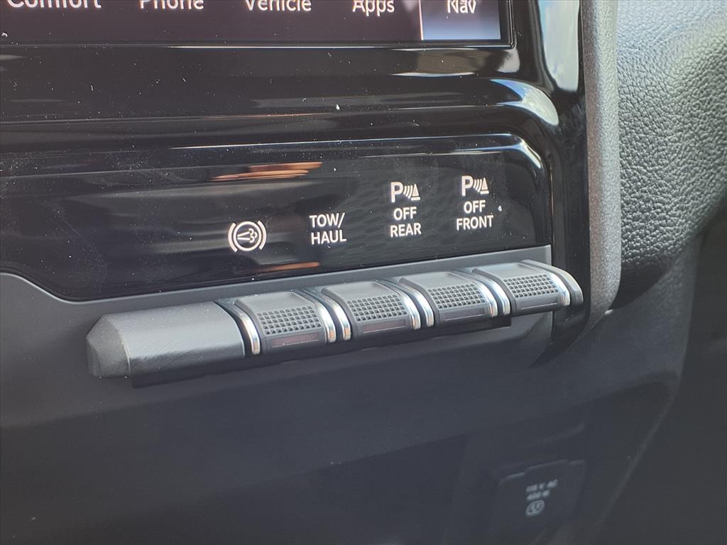 2026 RAM 2500 Tradesman Bright White Clearcoat at League City CDJR