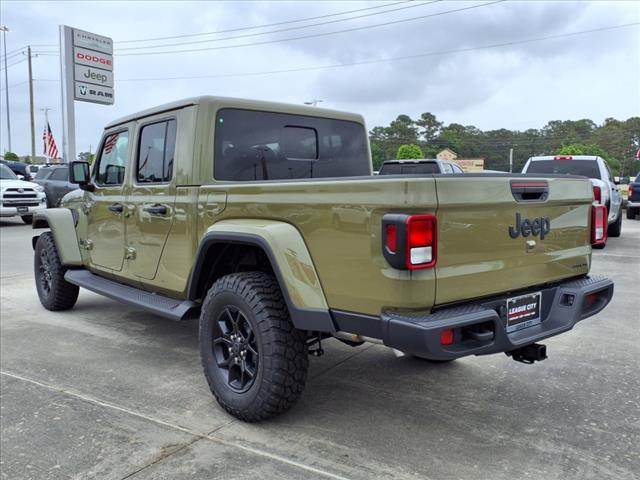 2025 Jeep Gladiator Sport