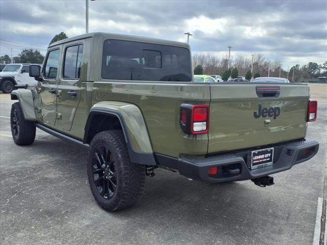 2025 Jeep Gladiator Sport