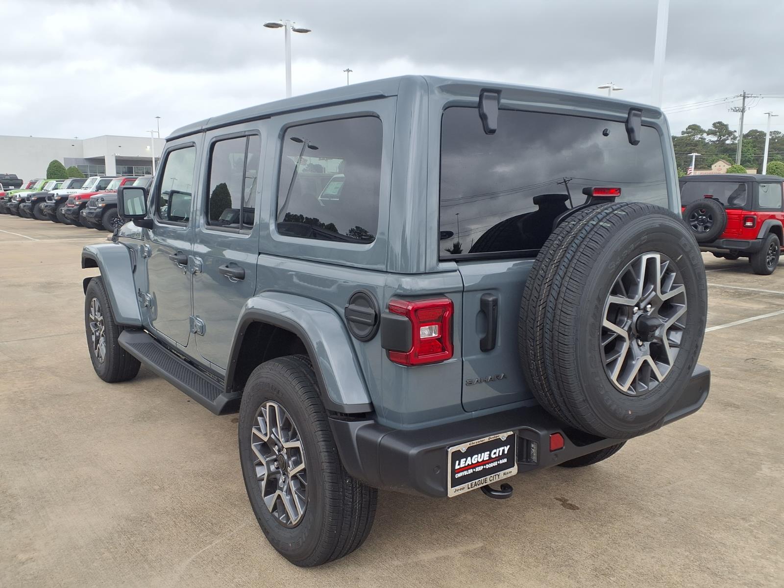 2026 Jeep Wrangler Sahara Anvil at League City CDJR