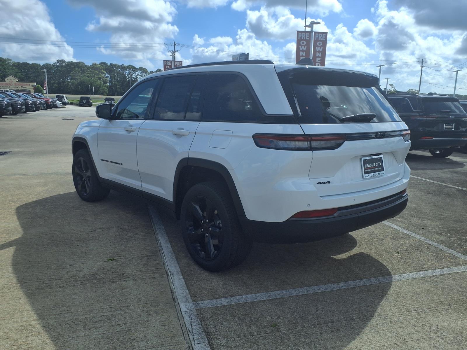 2026 Jeep Grand Cherokee Limited White at League City CDJR