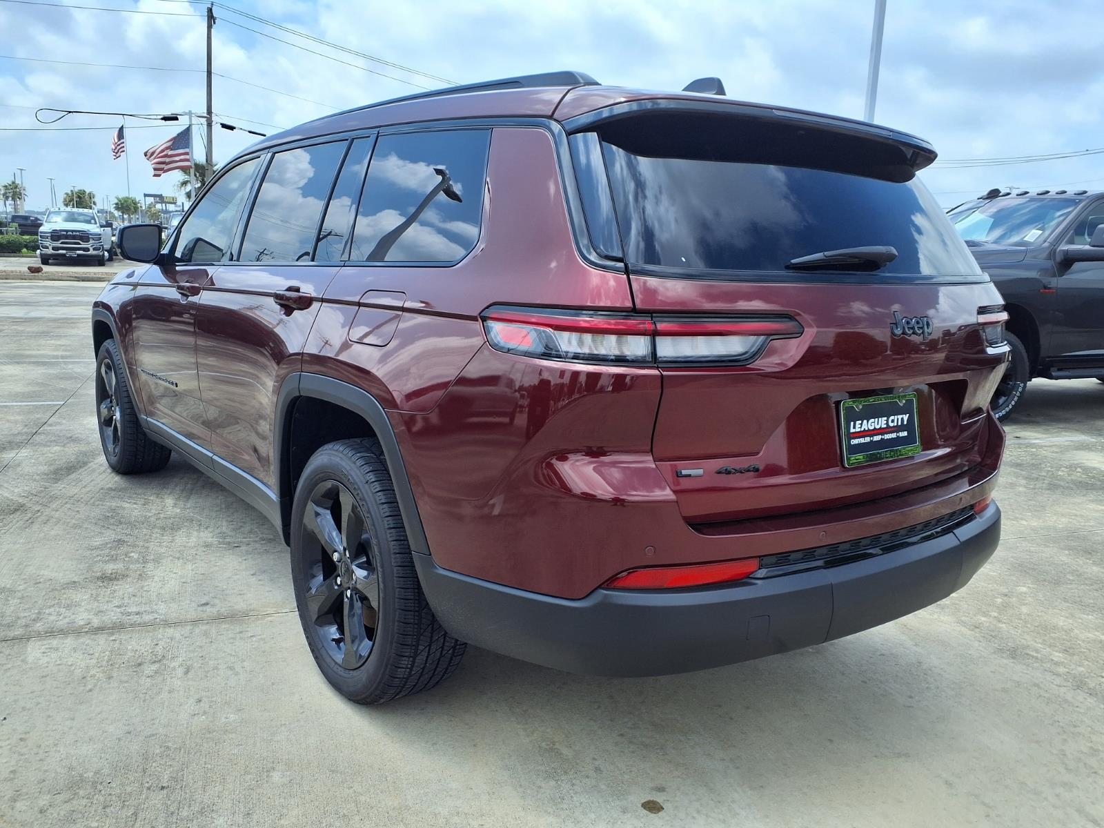 2021 Jeep Grand Cherokee L Altitude - 1