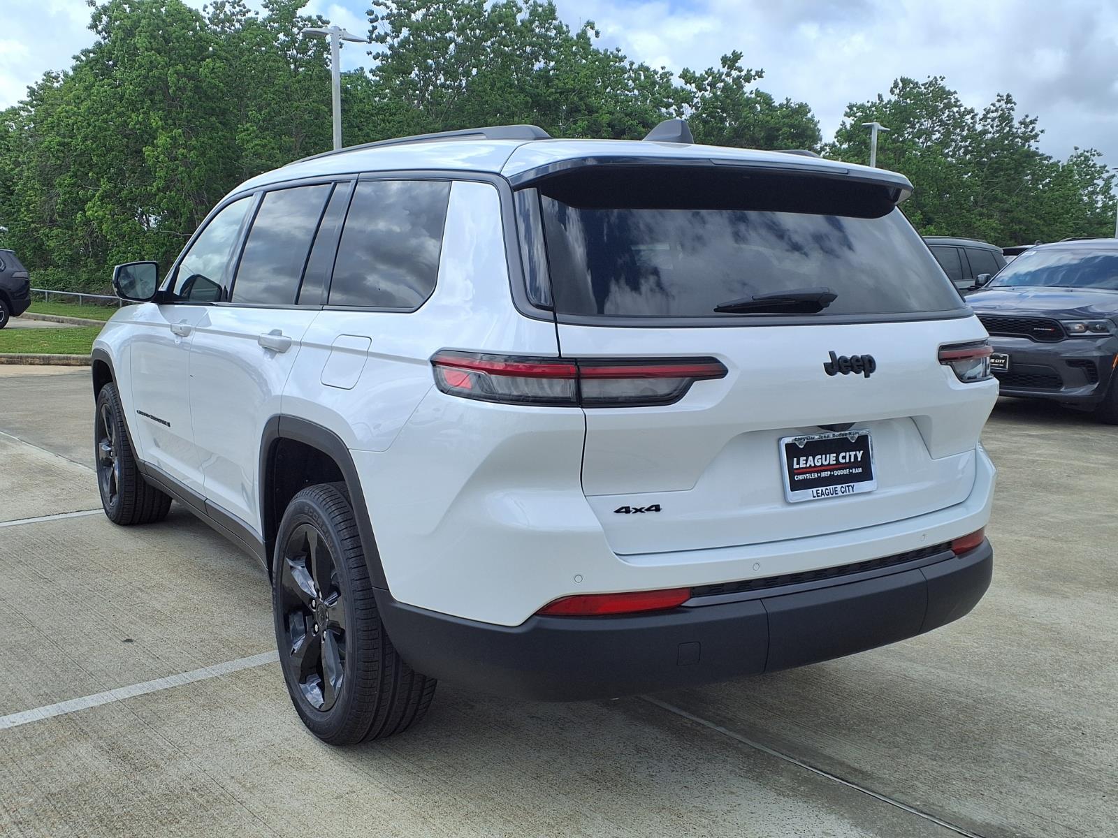 2026 Jeep Grand Cherokee L Limited White at League City CDJR