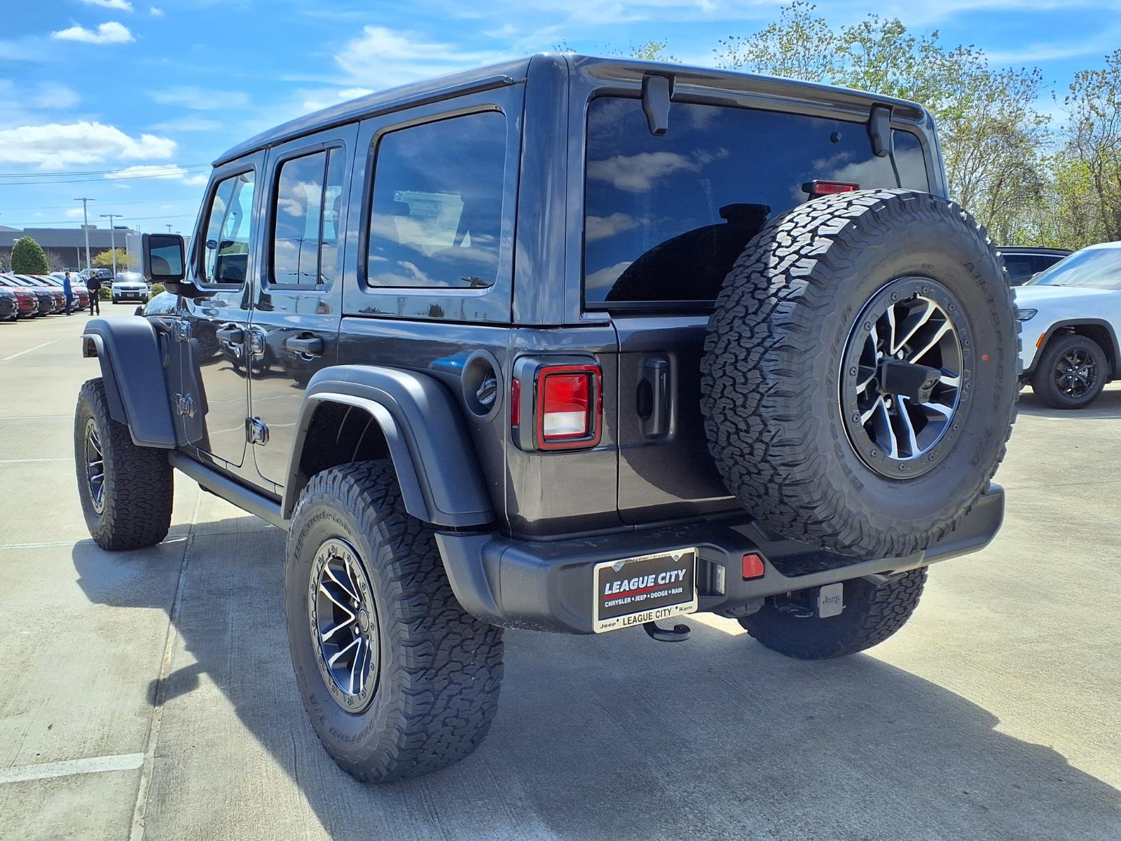 2026 Jeep Wrangler Sport Gray at League City CDJR