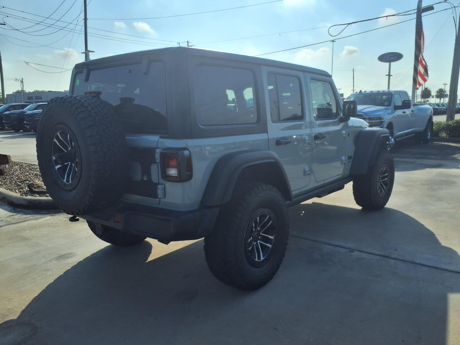 2027 Jeep Wrangler Willys Gray at League City CDJR