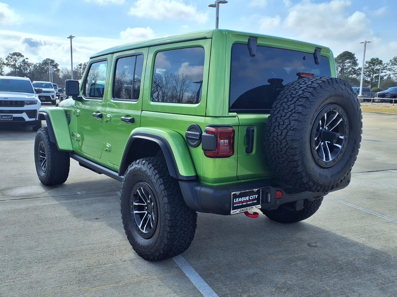 2026 Jeep Wrangler Rubicon Green at League City CDJR