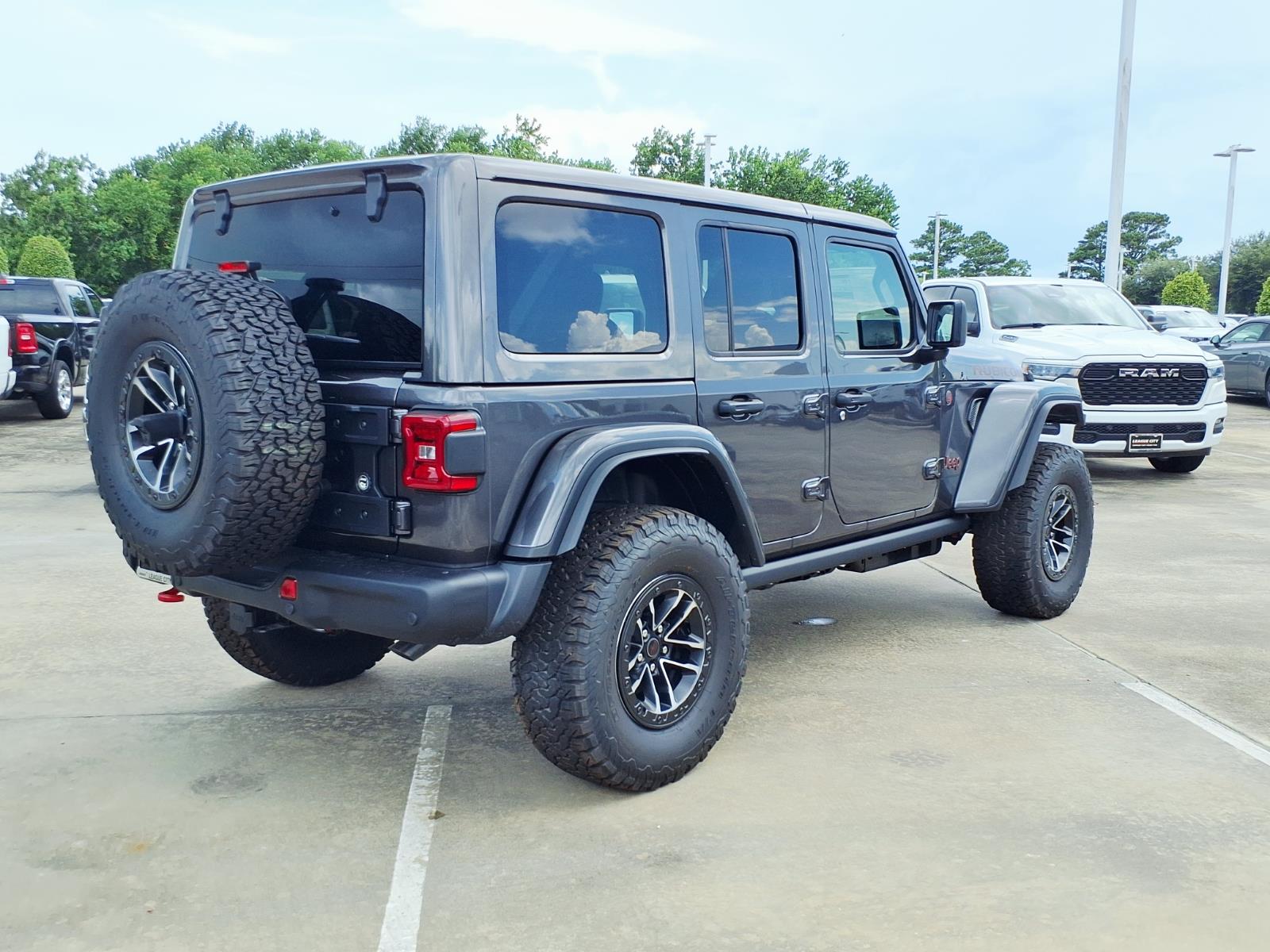 2026 Jeep Wrangler Rubicon Gray at League City CDJR