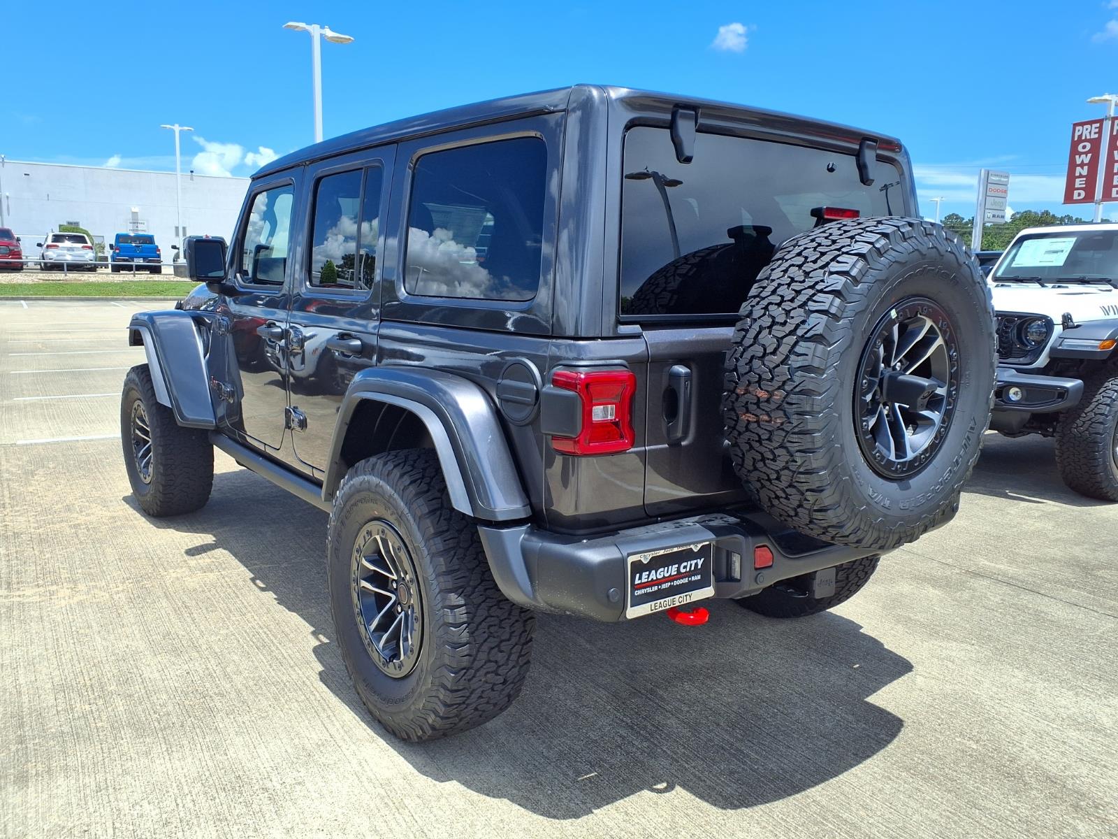 2026 Jeep Wrangler Rubicon Gray at League City CDJR