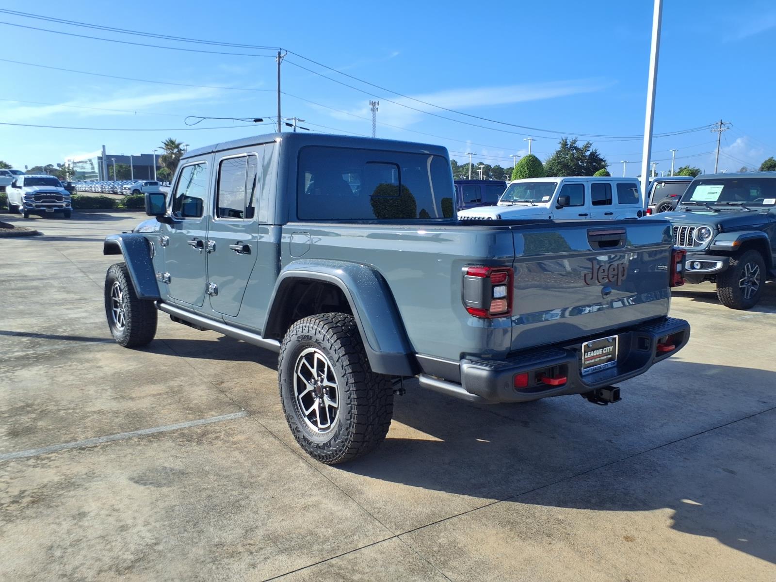 2026 Jeep Gladiator Rubicon Gray at League City CDJR