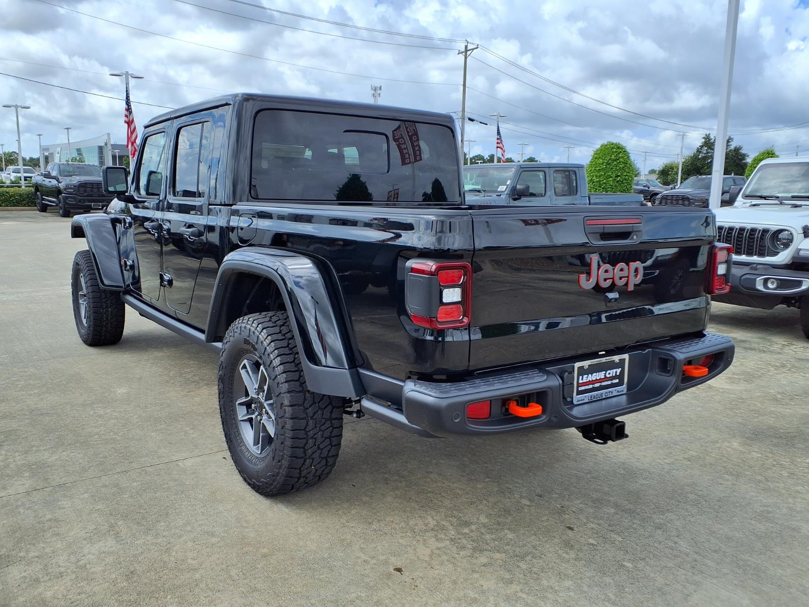 2026 Jeep Gladiator Mojave Black at League City CDJR