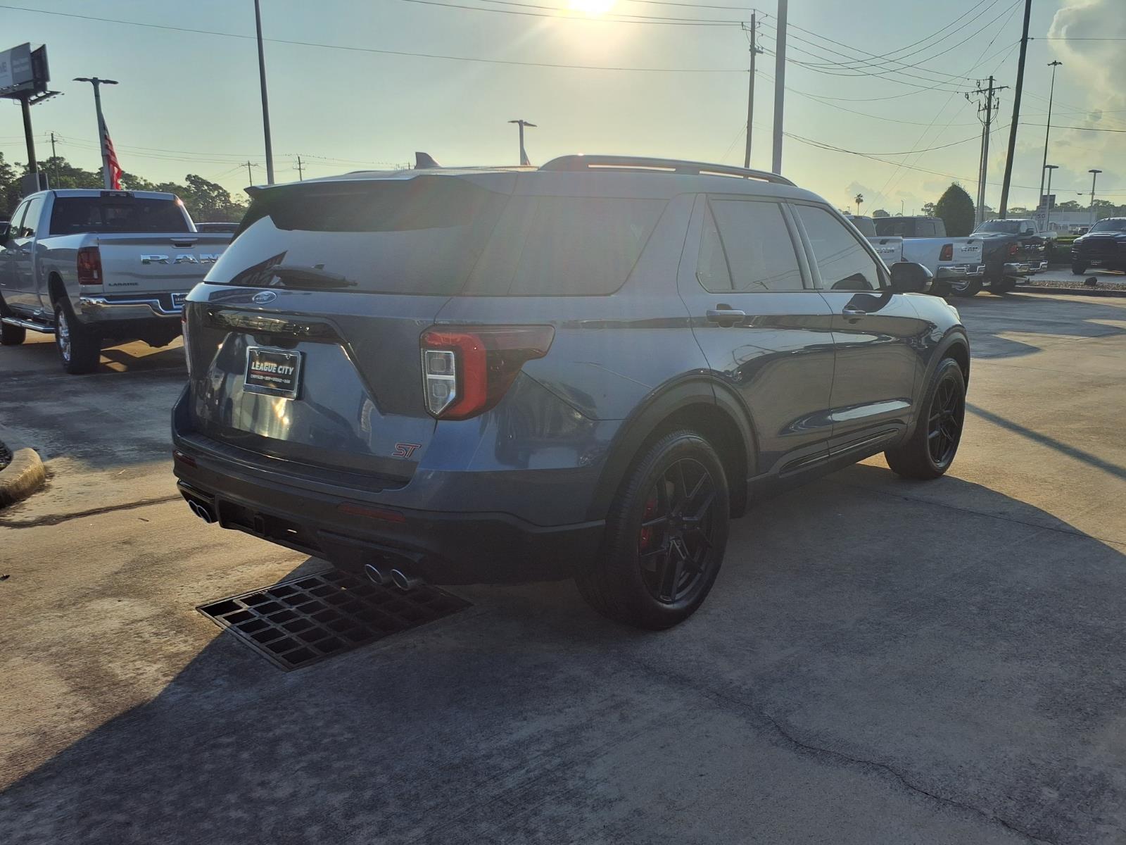 2020 Ford Explorer ST - 1