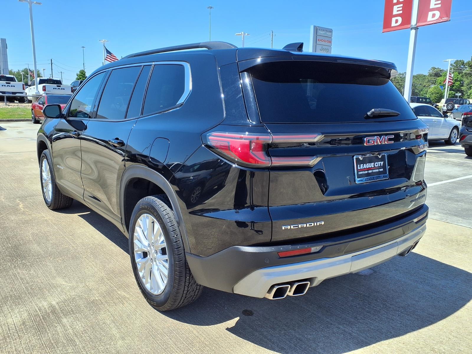 2024 GMC Acadia Elevation - 1