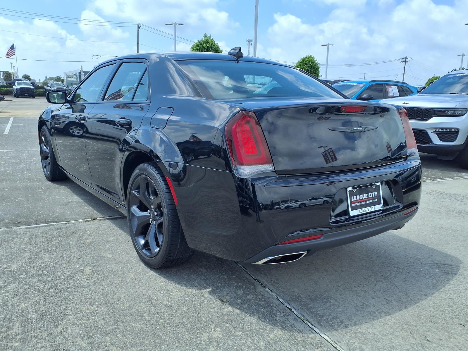 2023 Chrysler 300 Touring Gloss Black at League City CDJR