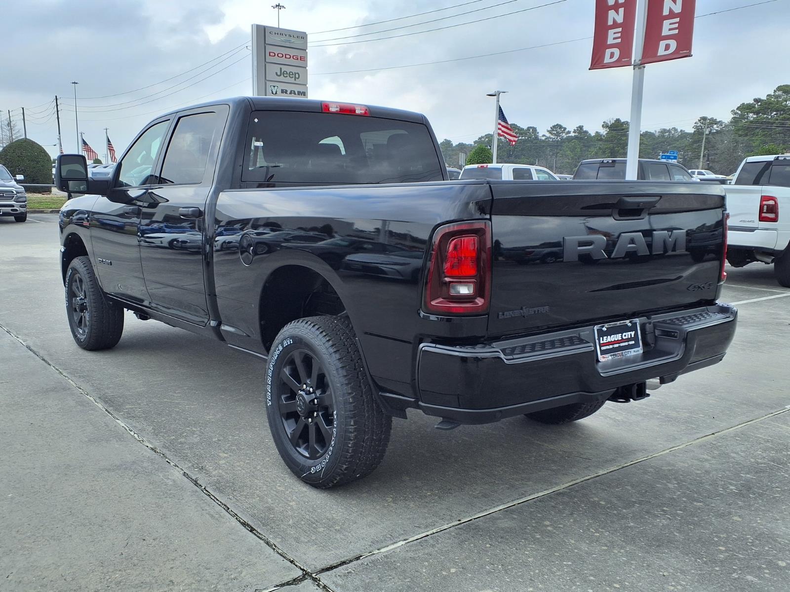 2026 RAM 2500 Big Horn Diamond Black at League City CDJR