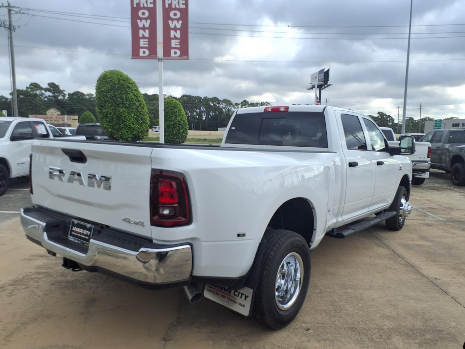 2027 RAM 3500 Tradesman White at League City CDJR