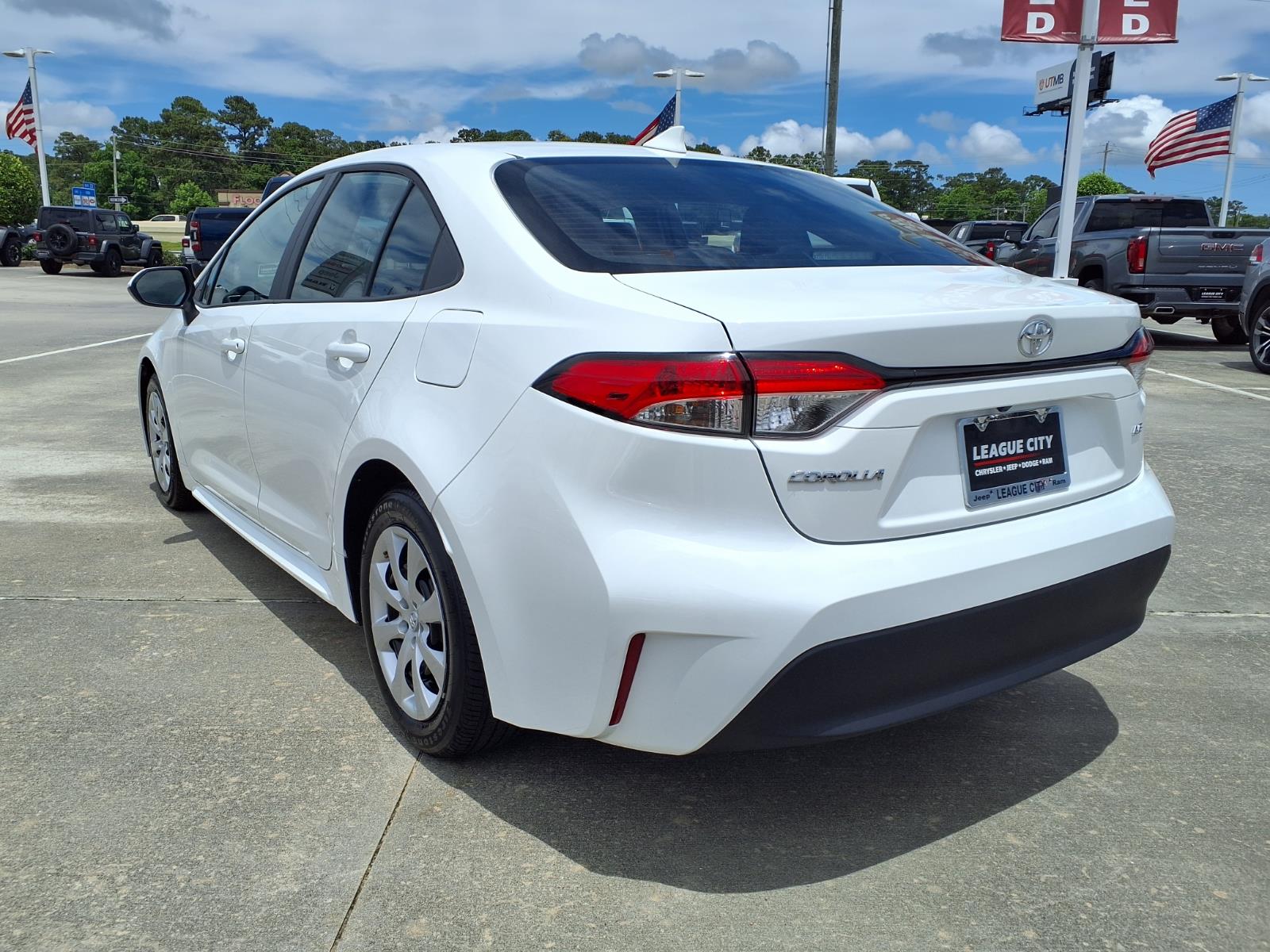 2026 Toyota Corolla LE - 1