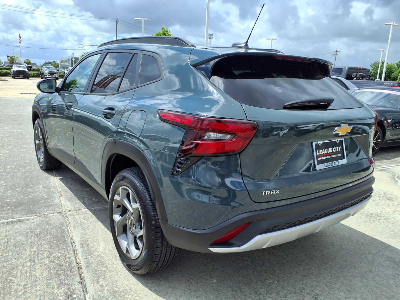 2025 Chevrolet Trax LT - 1
