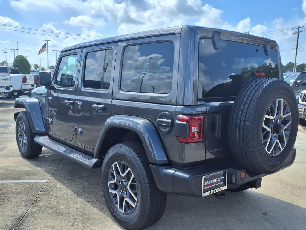 2025 Jeep Wrangler Sahara Granite Crystal Clearcoat Metallic at League City CDJR