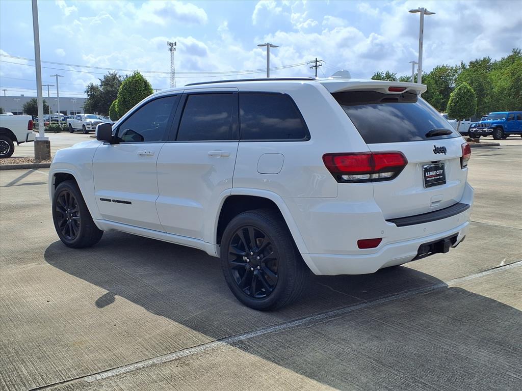 2020 Jeep Grand Cherokee Altitude - 1
