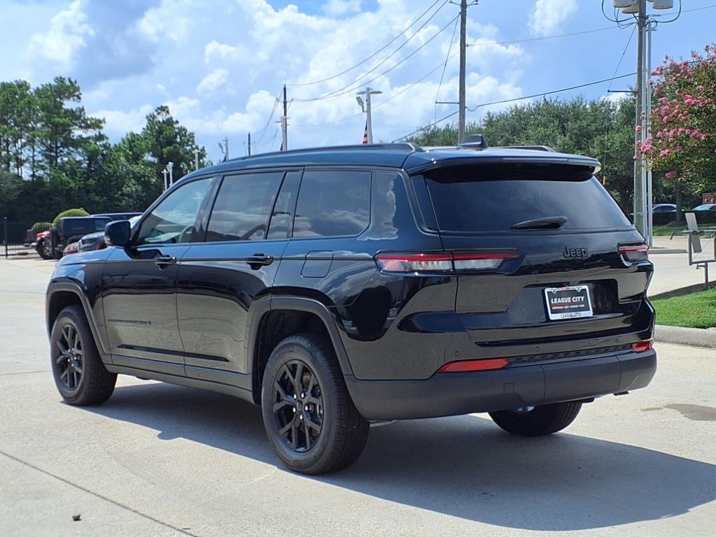 2025 Jeep Grand Cherokee L Laredo - 1