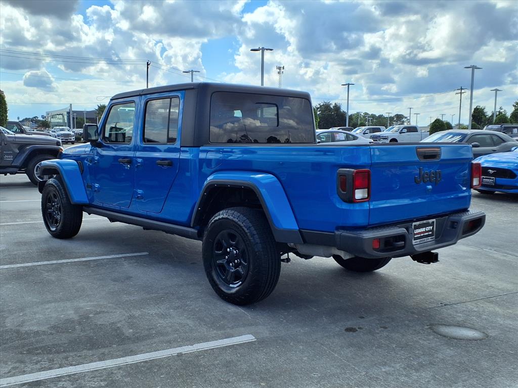 2021 Jeep Gladiator Willys Hydro Blue Pearlcoat at League City CDJR