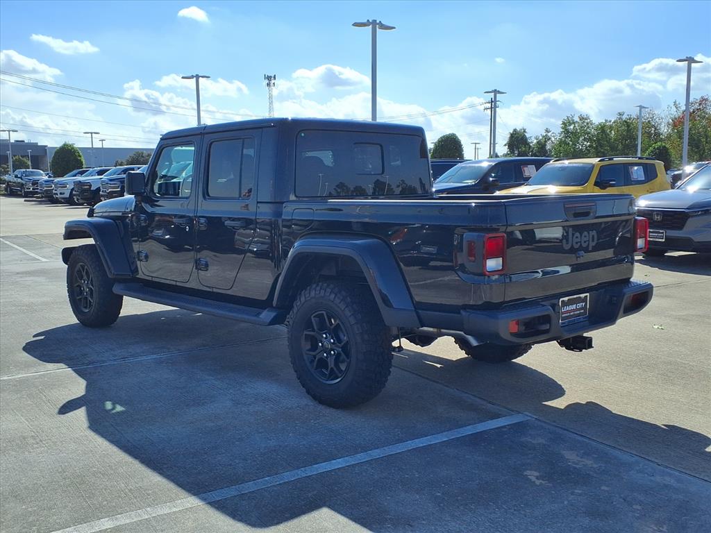 2026 Jeep Gladiator Sport Black Clearcoat at League City CDJR