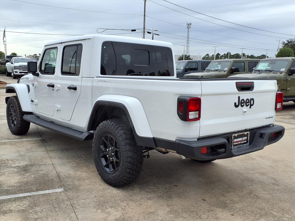 2026 Jeep Gladiator Sport Bright White Clearcoat at League City CDJR