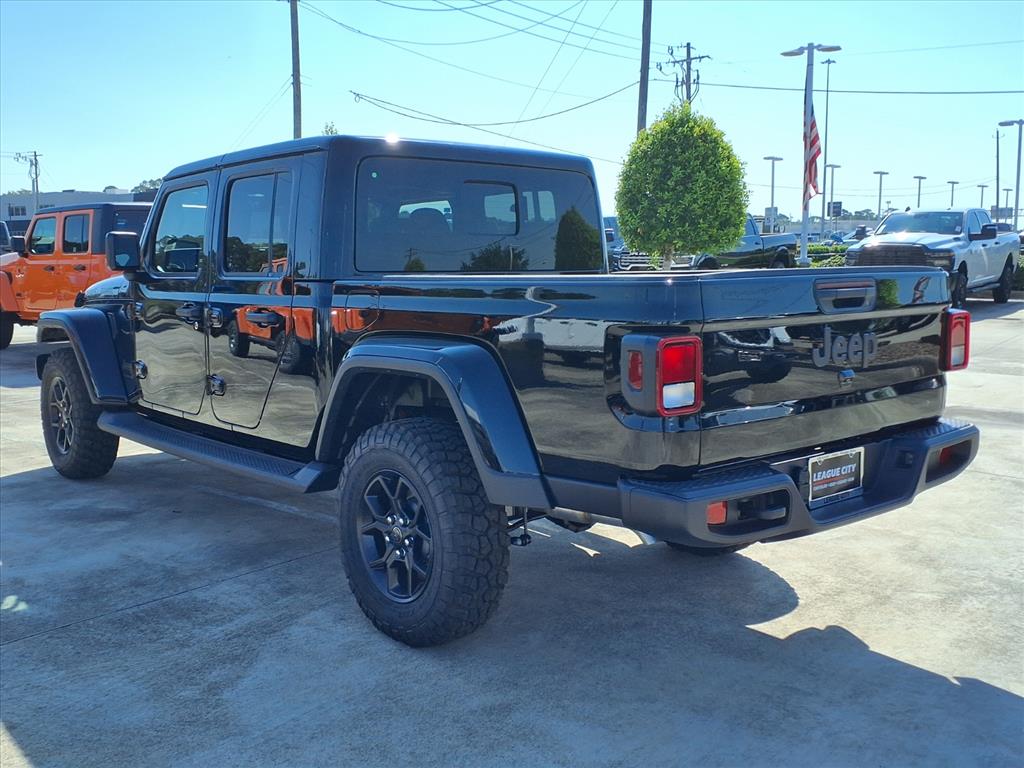 2025 Jeep Gladiator Sport Black Clearcoat at League City CDJR