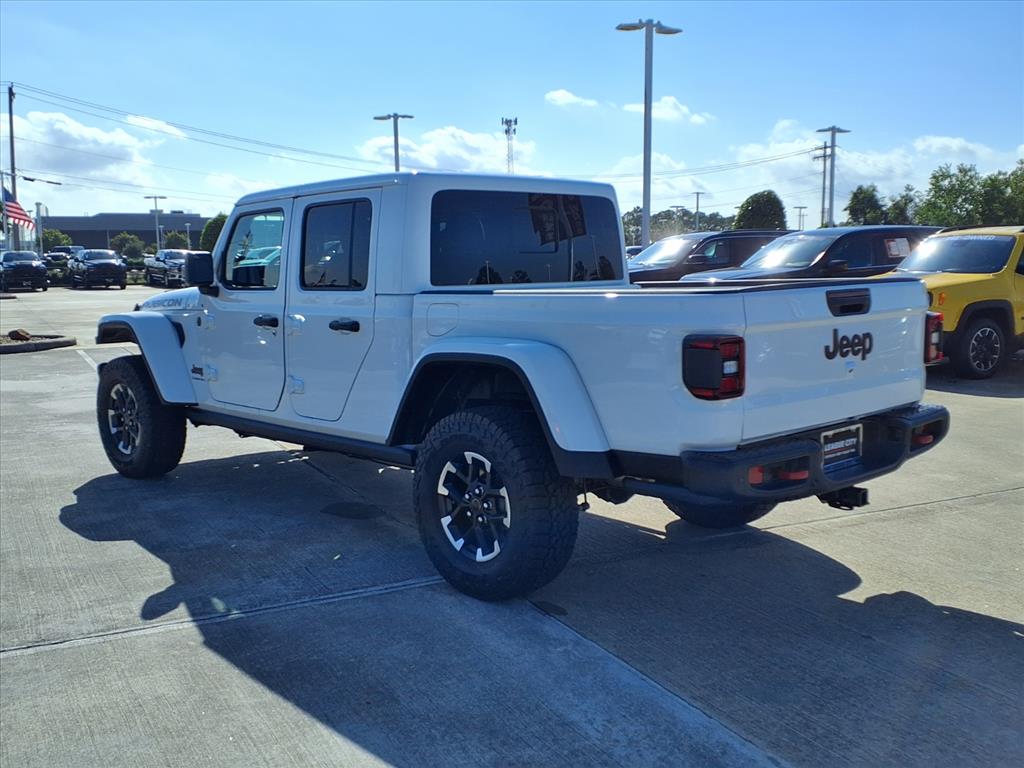 2026 Jeep Gladiator Rubicon Bright White Clearcoat at League City CDJR