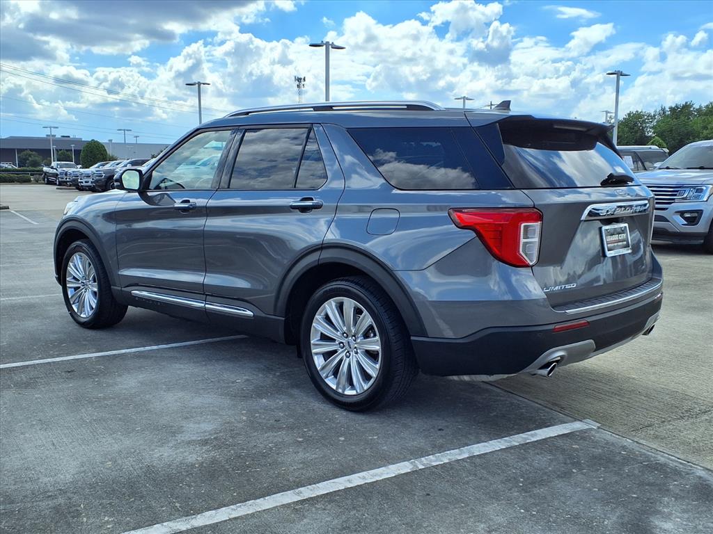 2021 Ford Explorer Limited - 1