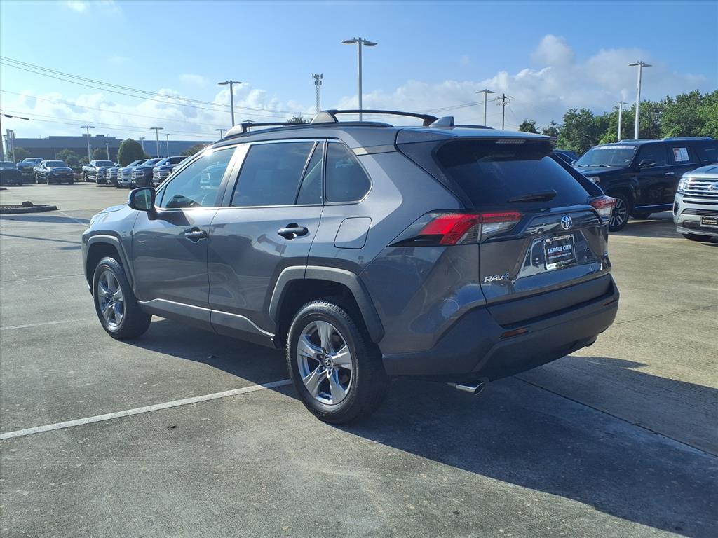 2023 Toyota RAV4 XLE - 1