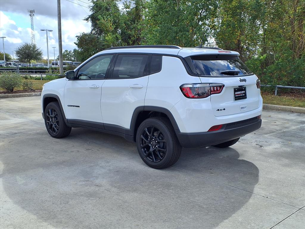 2026 Jeep Compass Latitude Bright White Clearcoat at League City CDJR