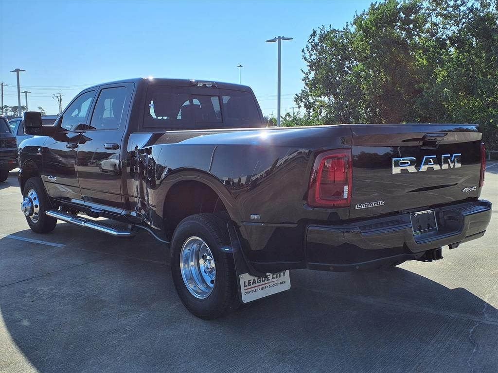 2026 RAM 3500 Laramie Diamond Black at League City CDJR
