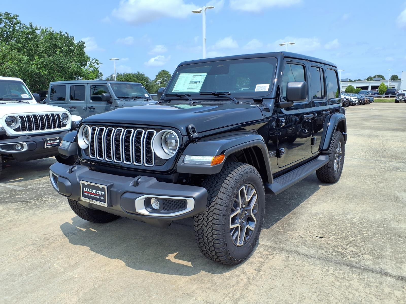 2026 Jeep Wrangler Sahara Black at League City CDJR