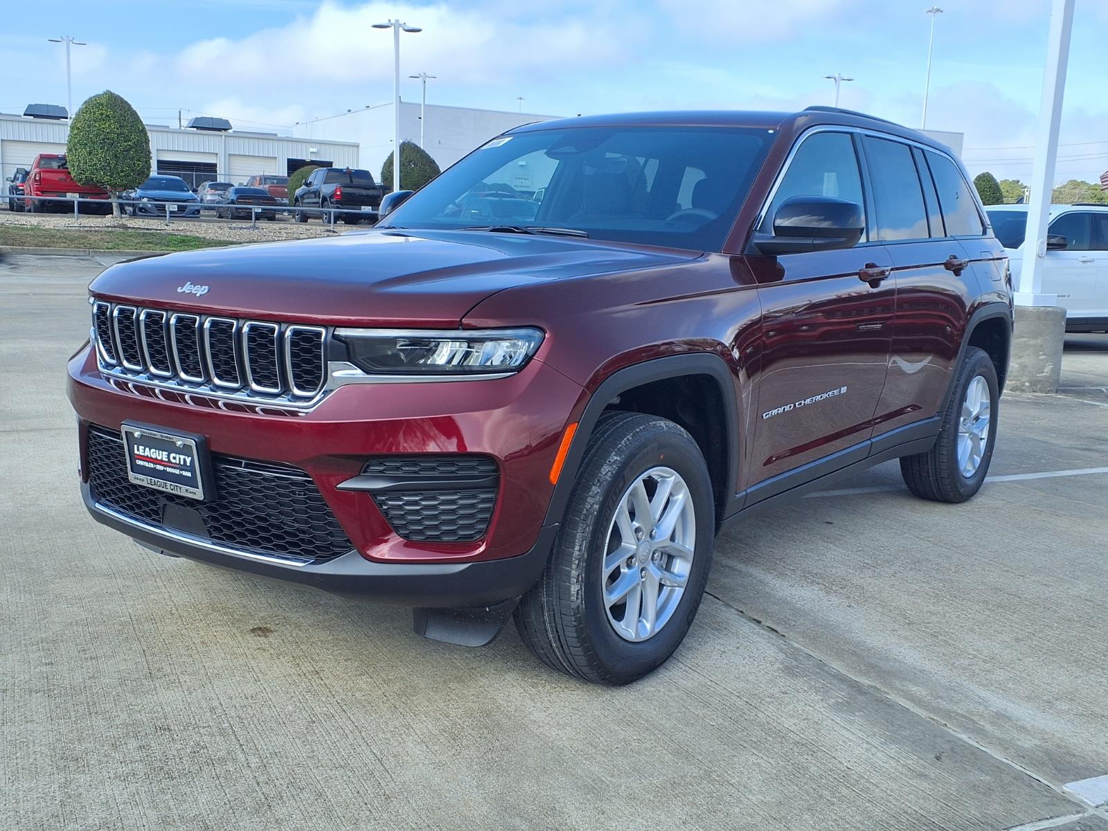 2026 Jeep Grand Cherokee Laredo Velvet Red at League City CDJR