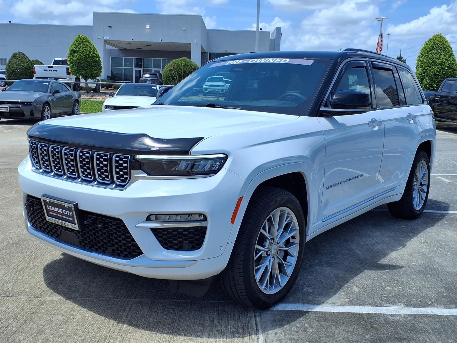2025 Jeep Grand Cherokee Summit - 2