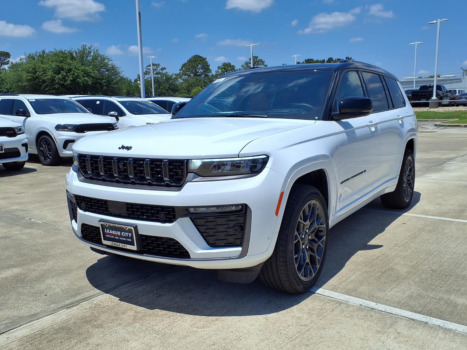 2026 Jeep Grand Cherokee L Summit White at League City CDJR